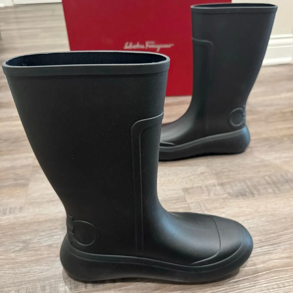 Salvatore Ferragamo Gancini Logo Rubber Rainboots Rain Boot